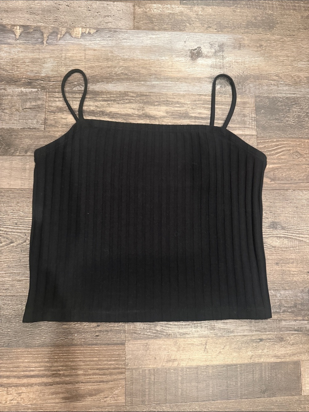 Universal Thread Black Cropped Ribbed Spaghetti-Strap Tank Top